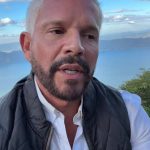 Daniel Sarcos desenmascara la crisis del Miss Venezuela ante las cámaras de Telemundo