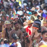 Humberto Luque Mendoza presenta “Tan breve como un suspiro”, refugio literario frente al caos