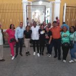 Santa Teresa es un pueblo sin aceras para caminar