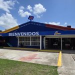 Explosión de alegría, color y diversión en la Plaza Simón Bolívar de Santa Lucía